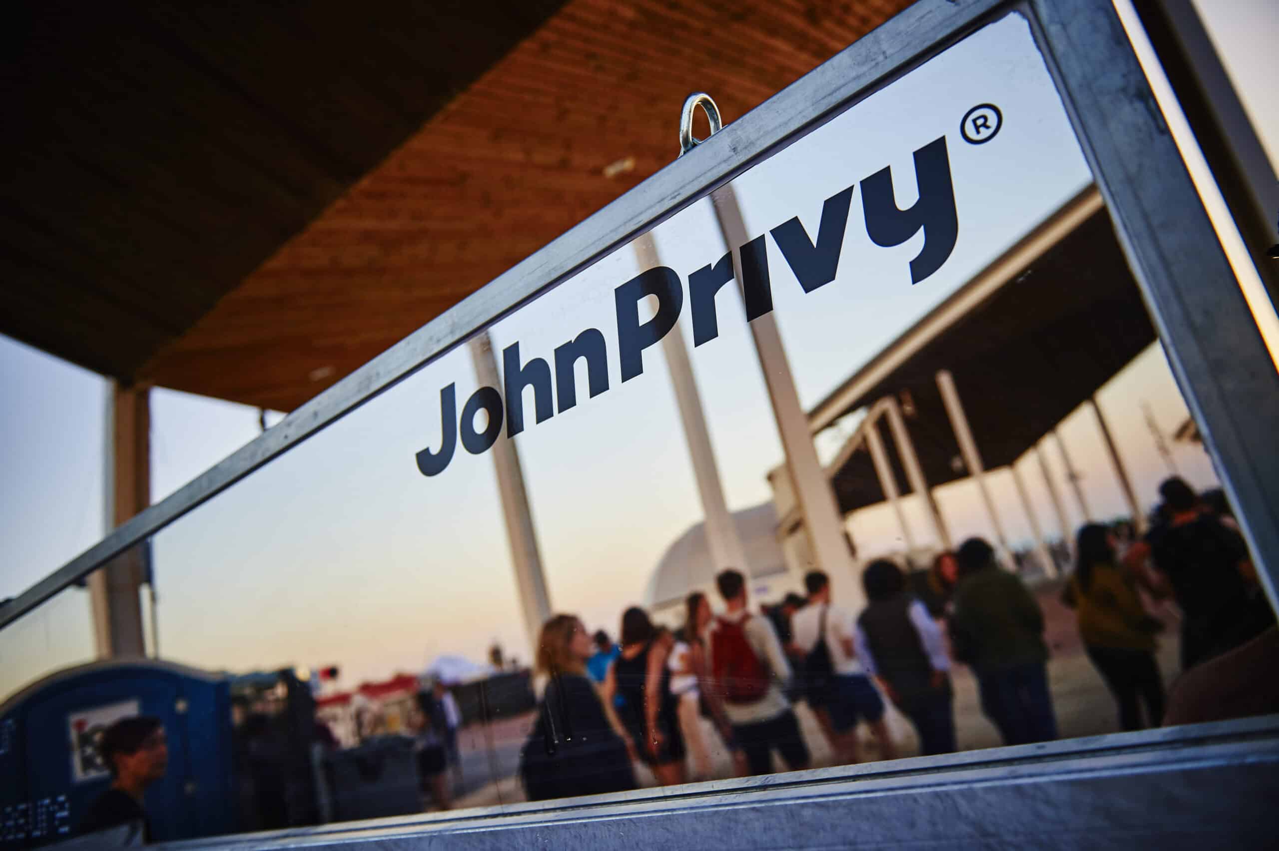 JOHN PRIVY (5)